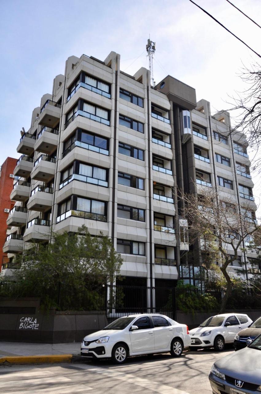 Golf Tower & Apartment *